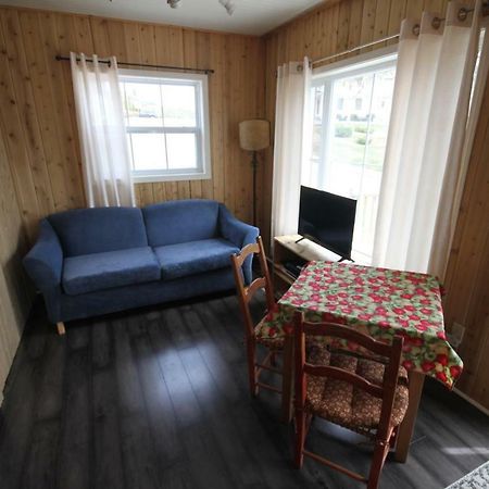 Tadou-Shack Villa Tadoussac Exterior photo